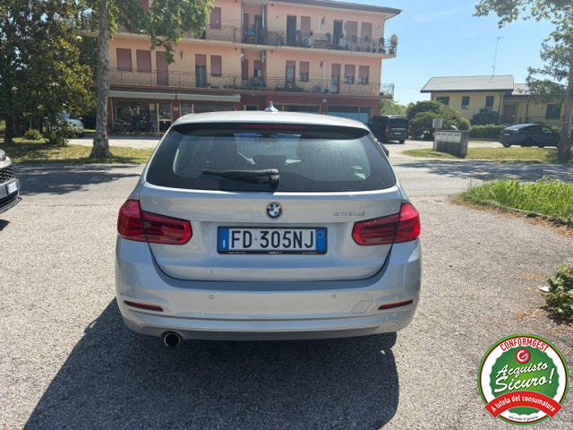 BMW 318 d Touring Sport Automatica - foto 4 di 4