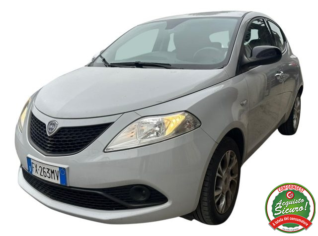 Lancia Ypsilon 1.2 69 CV 5 porte Gold usato a ODERZO