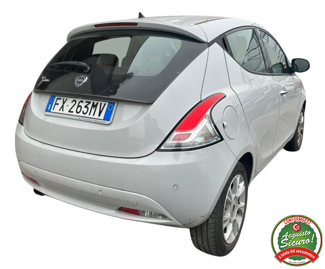 Lancia Ypsilon 1.2 69 CV 5 porte Gold - foto 4 di 4