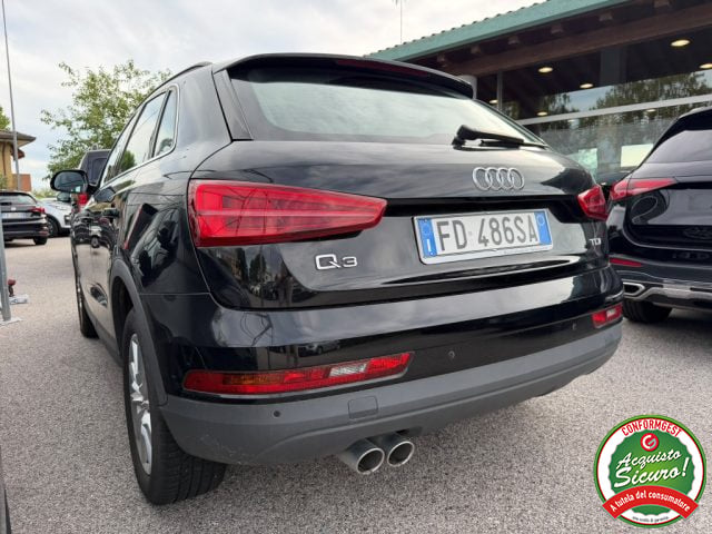 Audi Q3 2.0 TDI 120 CV Business - foto 2 di 4