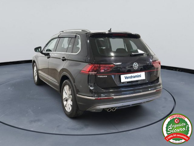 Volkswagen Tiguan 1.5 TSI 150 CV DSG Highline - foto 3 di 4
