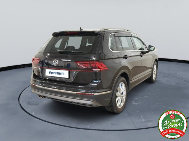Volkswagen Tiguan 1.5 TSI 150 CV DSG Highline - foto 4 di 4