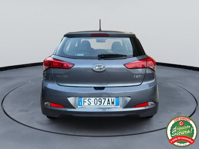 Hyundai i20 1.2 5 porte Go! - foto 3 di 4