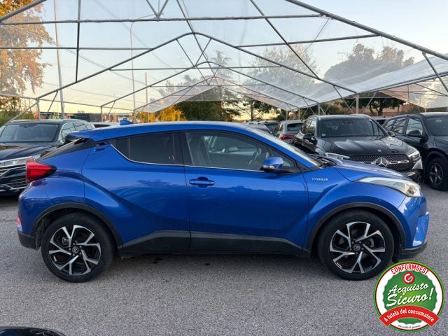 Toyota C-HR 1.8 Hybrid E-CVT Trend - foto 4 di 4