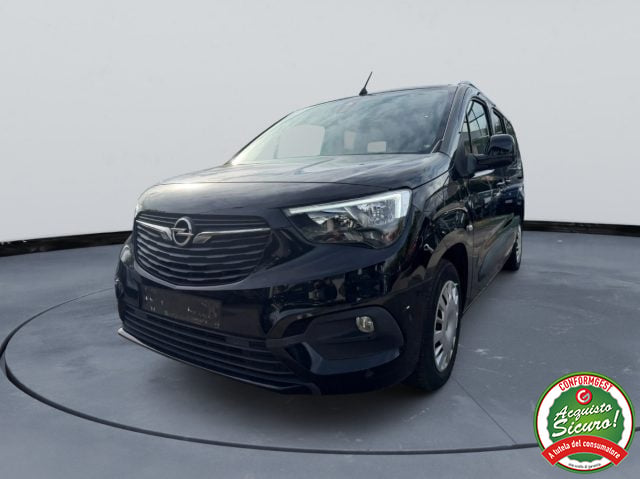Opel Combo Life 1.2 110 CV S&S MT6 Advance, del 2019, 99.890 km, in vendita a Oderzo (TV)