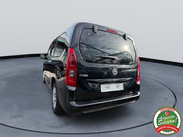 Opel Combo Life 1.2 110 CV S&S MT6 Advance - foto 3 di 4
