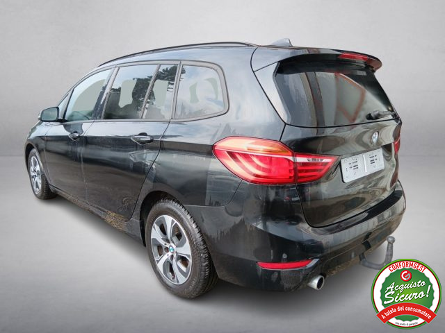 BMW 218 i Active Tourer Advantage Tetto - foto 4 di 4