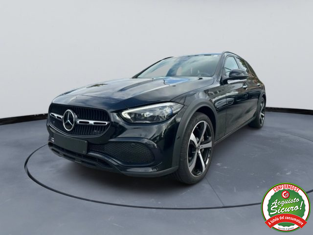 Mercedes-Benz C 220 d Mild hybrid 4Matic Premium Plus All-Terrain - foto 2 di 4