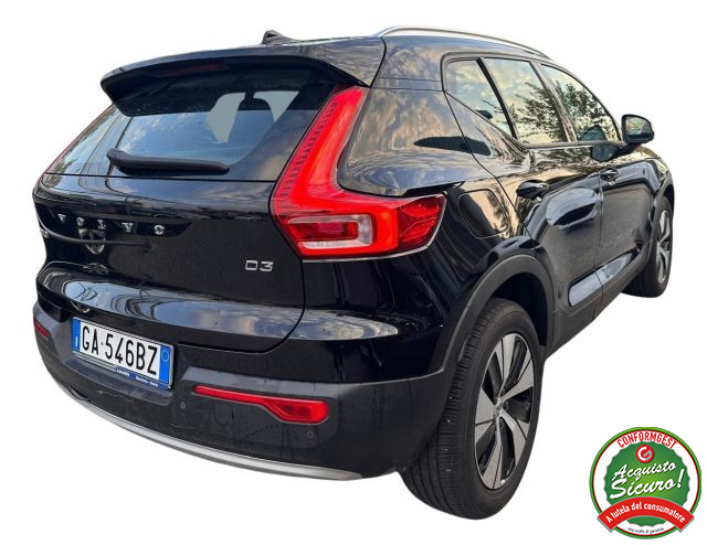 Volvo XC40 D3 Geartronic Momentum - foto 2 di 4
