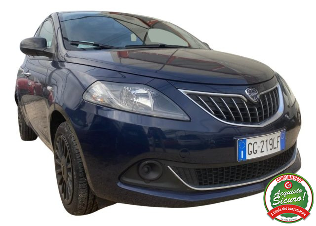Lancia Ypsilon 1.0 FireFly 5 porte S&S Hybrid Ecochic Gold - foto 2 di 4
