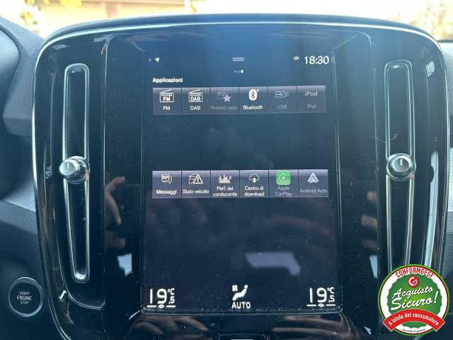 Volvo XC40 T5 Recharge Plug-in Hybrid automatico Core, del 2022, 74.673 km, in vendita a Oderzo (TV)