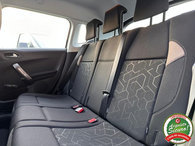 Peugeot 2008 1.2 VTi 82CV Allure OK NEO PATENTATI usato a ODERZO