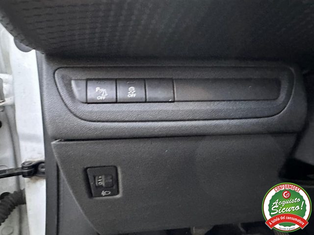 Peugeot 2008 1.2 VTi 82CV Allure OK NEO PATENTATI, del 2014, 113.100 km, in vendita a Oderzo (TV)