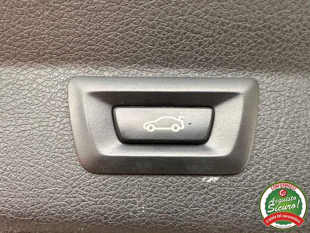 BMW 218 i Active Tourer Advantage Tetto, del 2015, 114.500 km, in vendita a Oderzo (TV)