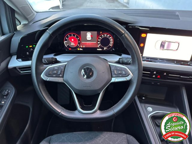 Volkswagen Golf 1.0 TSI EVO Life usato a ODERZO