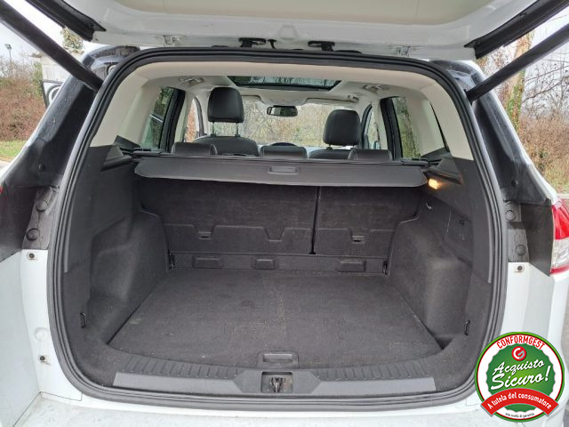 Ford Kuga 2.0 TDCI 150 CV Tetto 4WD Powershift Titanium usato a ODERZO
