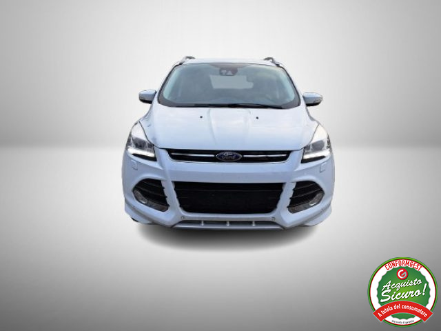 Ford Kuga 2.0 TDCI 150 CV Tetto 4WD Powershift Titanium - foto 2 di 4