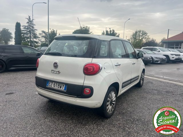 Fiat 500L 1.6 Multijet 120 CV - foto 4 di 4