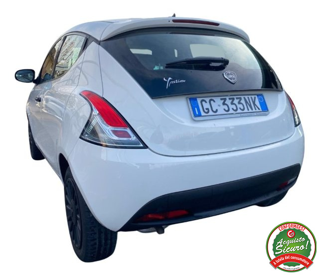 Lancia Ypsilon 1.2 69 CV 5 porte GPL Ecochic Gold - foto 4 di 4