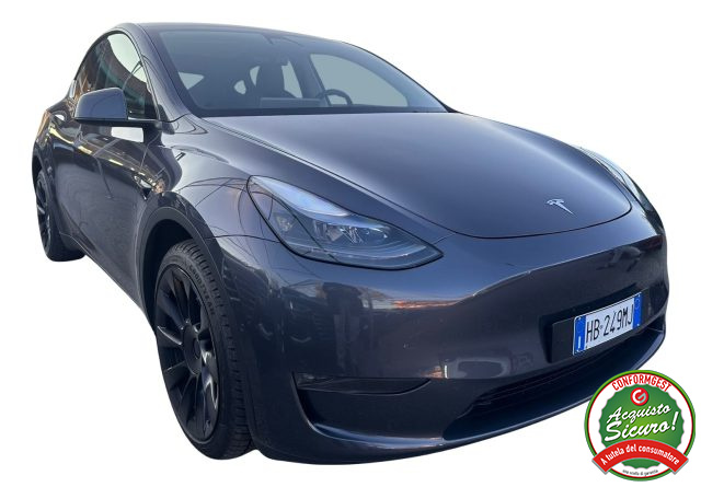 Tesla Model Y Long Range AWD - foto 2 di 4