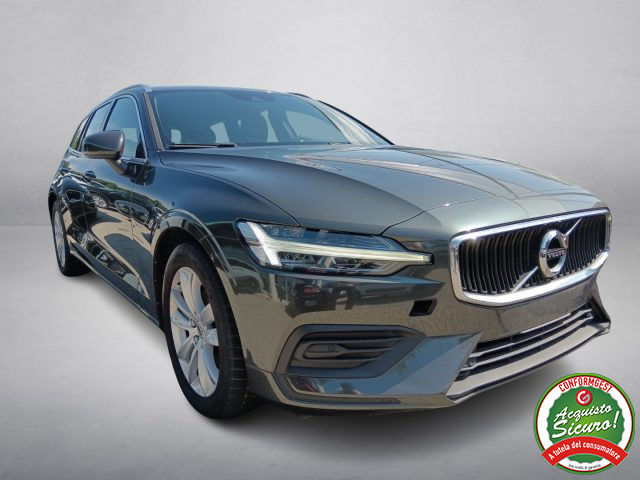 Volvo V60 D3 Sensus Momentum Led Navi In Arrivo usato a ODERZO