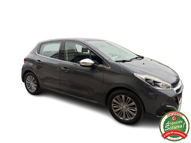 Peugeot 208 1� serie PureTech 82 5 porte Allure - foto 3 di 4