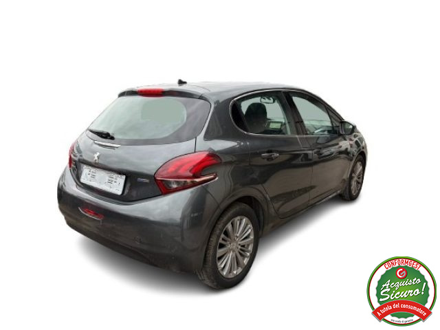 Peugeot 208 1� serie PureTech 82 5 porte Allure - foto 4 di 4
