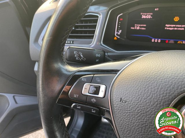 Volkswagen T-Roc 1.0 TSI 115 CV Style BlueMotion Technology, del 2019, 98.890 km, in vendita a Oderzo (TV)