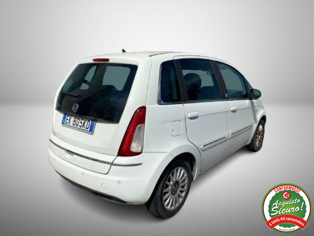 Lancia MUSA 1.4 8V Ecochic (GPL) Gold - foto 4 di 10