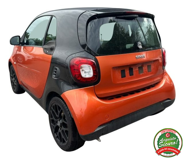 smart forTwo 70 1.0 twinamic Automatica - foto 3 di 18
