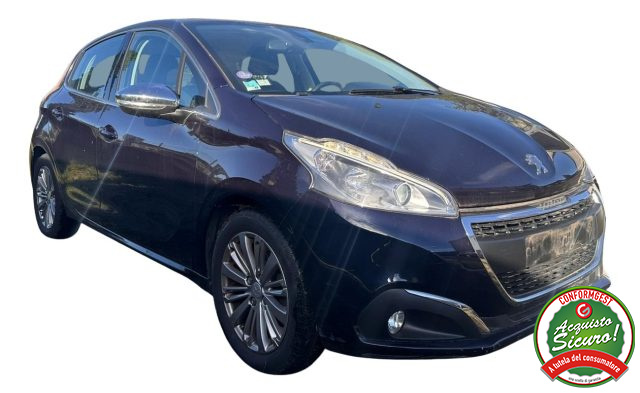 Peugeot 208 1� serie PureTech 82 5 porte Allure - foto 2 di 4