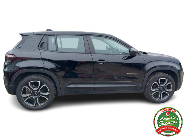 Jeep Avenger 1.2 Turbo Altitude Navi, del 2023, 15.600 km, in vendita a Oderzo (TV)