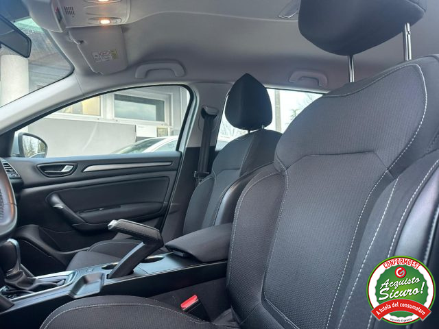 Renault Megane Mégane Sporter Blue dCi 115 CV EDC Techno, del 2022, 129.237 km, in vendita a Oderzo (TV)