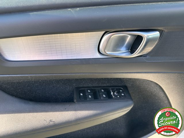 Volvo XC40 D3 Geartronic Business Plus Uniproprietario, del 2020, 109.133 km, in vendita a Oderzo (TV)