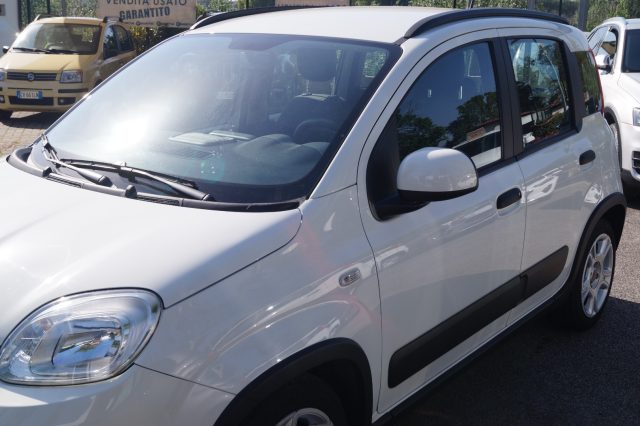 Fiat Panda 1.0 FireFly S&S Hybrid City Life 5 POSTI - foto 2 di 4