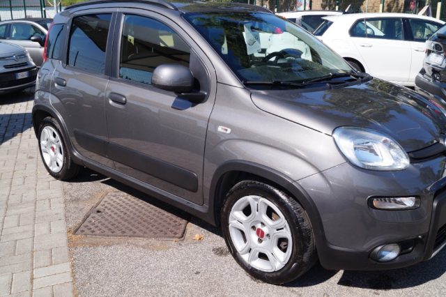 Fiat Panda 1.0 FireFly S&S Hybrid City Life - foto 3 di 4