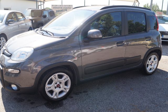 Fiat Panda 1.0 FireFly S&S Hybrid City Life - foto 2 di 4
