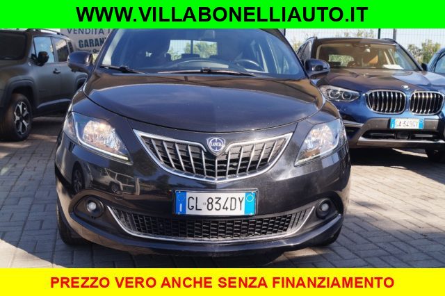 Lancia Ypsilon 1.0 FireFly 5 porte S&S Hybrid Gold usato a ROMA