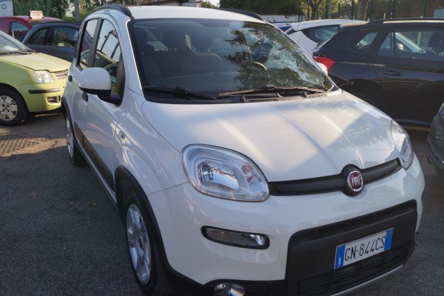 Fiat Panda 1.0 FireFly S&S Hybrid - foto 2 di 4