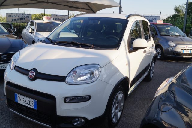 Fiat Panda 1.0 FireFly S&S Hybrid - foto 3 di 4