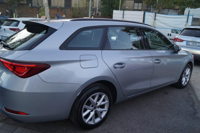 SEAT Leon Sportstourer 2.0 TDI 150 CV DSG Style - foto 4 di 4