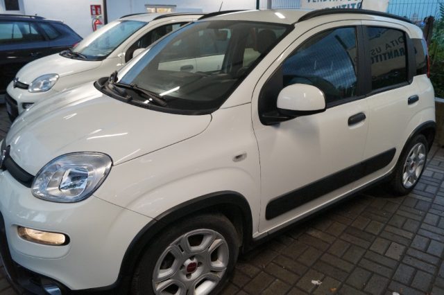 Fiat Panda 1.0 FireFly S&S Hybrid City Life - foto 2 di 4