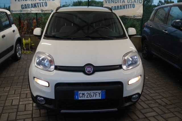 Fiat Panda 1.0 FireFly S&S Hybrid City Life usato a ROMA