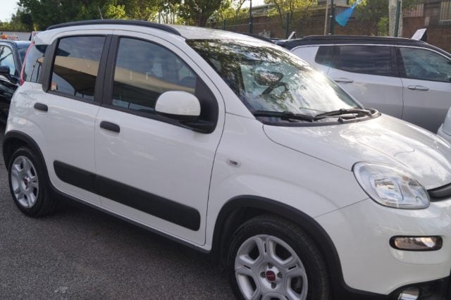 Fiat Panda 1.0 FireFly S&S Hybrid City Life - foto 3 di 4