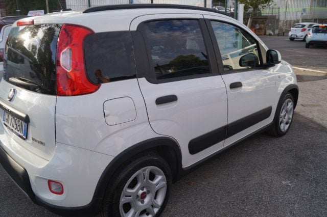 Fiat Panda 1.0 FireFly S&S Hybrid City Life - foto 4 di 4