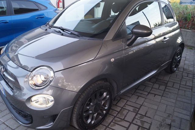 Fiat 500 C 1.0 Hybrid Connect - foto 2 di 4