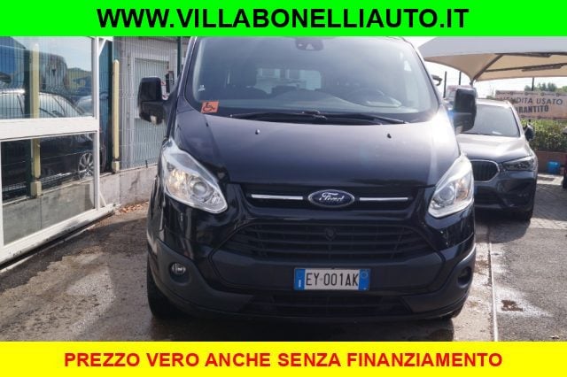 Ford Tourneo Custom 300 2.2 TDCi 155CV PL Trend, del 2015, 148.566 km, in vendita a Roma (RM)