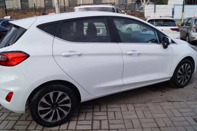 Ford Fiesta 1.1 75 CV 5 porte Titanium Apple car e android - foto 4 di 4