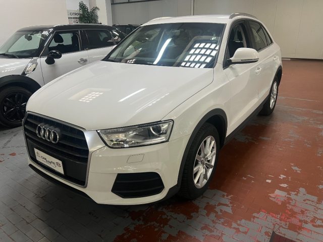 Audi Q3 2.0 TDI 120 CV Business usato a COLOGNO MONZESE