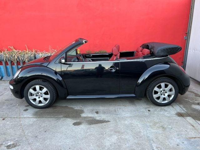 Volkswagen New Beetle 1.9 TDI 101CV Cabrio - foto 2 di 4